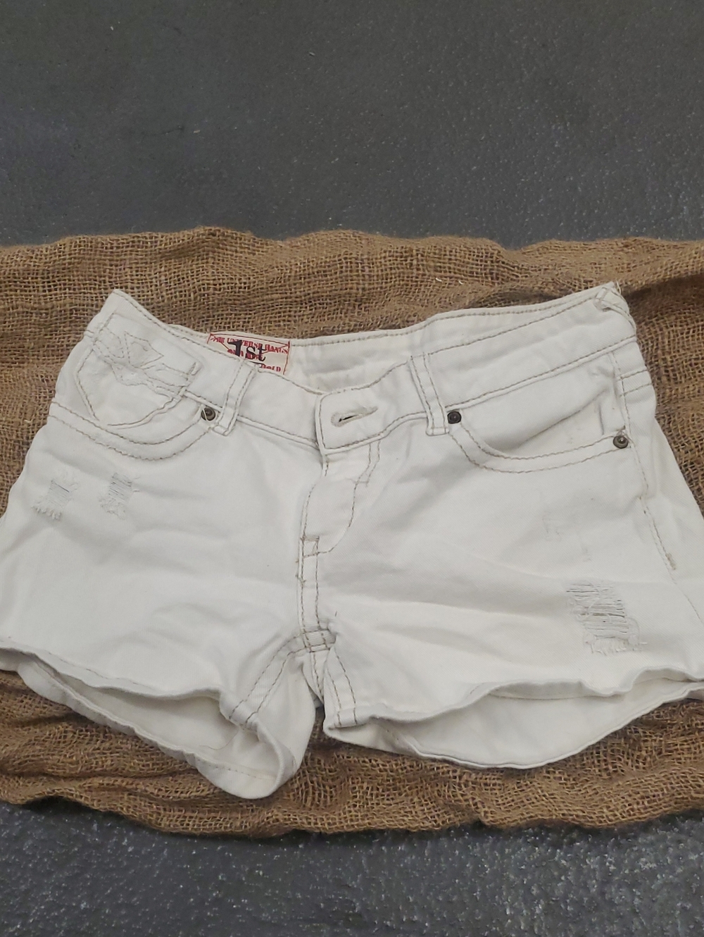 1st Kiss White Distressed COTTON SHORT shorts juniors Sz ? Festival Boho Hippie
